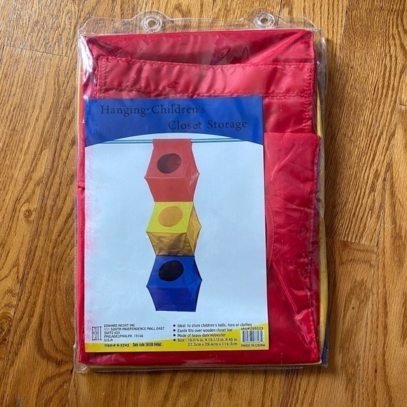 NWT hanging closet storage, 3 bins/primary colors good for kids room - Picture 1 of 3